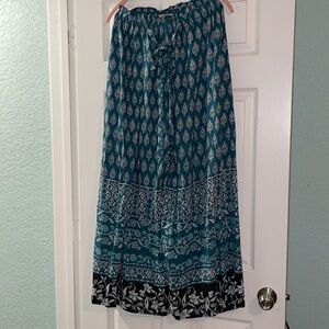 Angie, Boutique, 100% rayon, Casual pants,
Palazzo, green print,